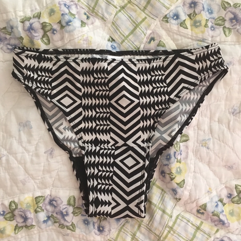 Never Worn Ruby Love Period Underwear